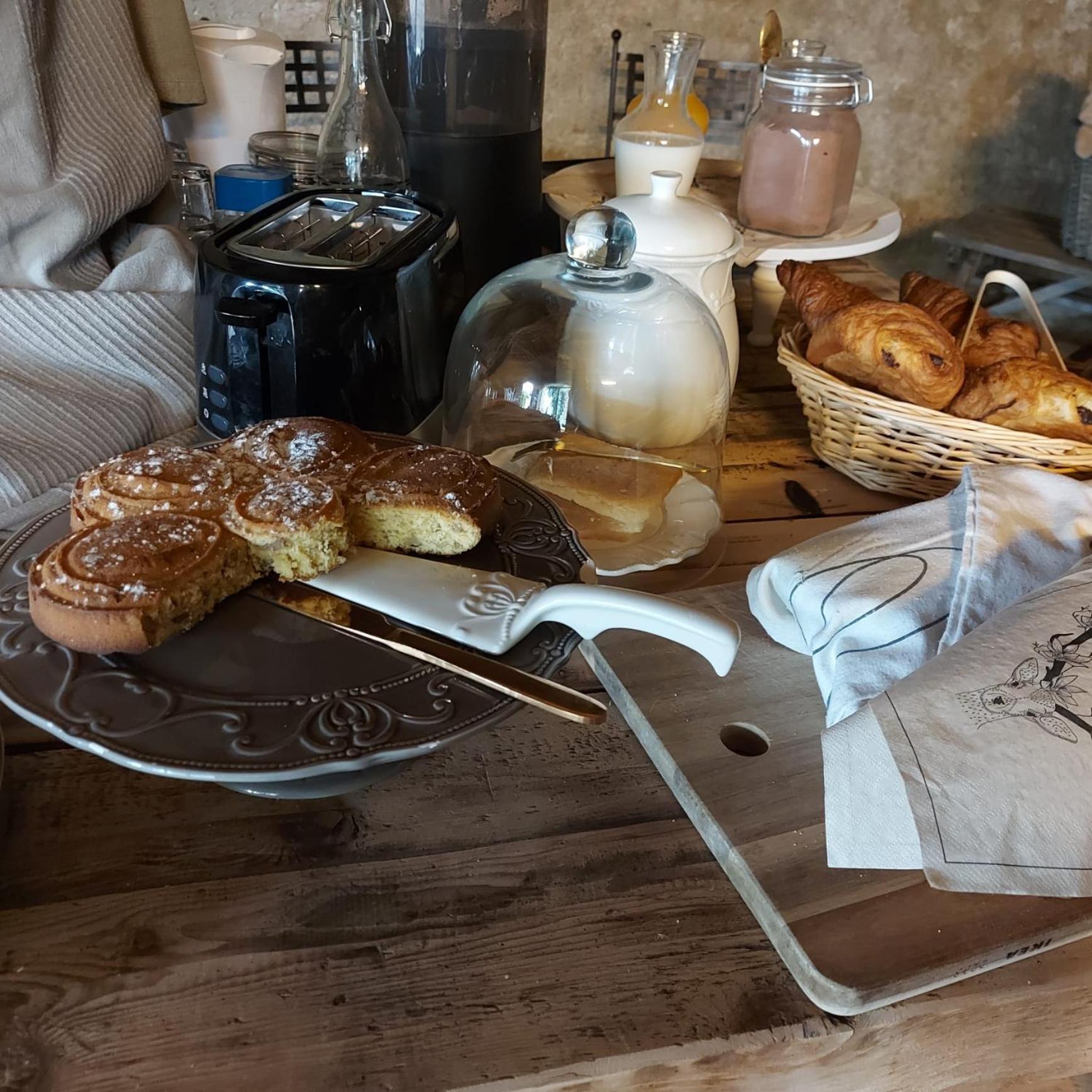 Bed and Breakfast Les Trois L Gindou Екстер'єр фото